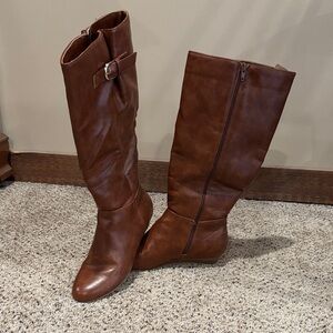 SO Chestnut Heeled Boots